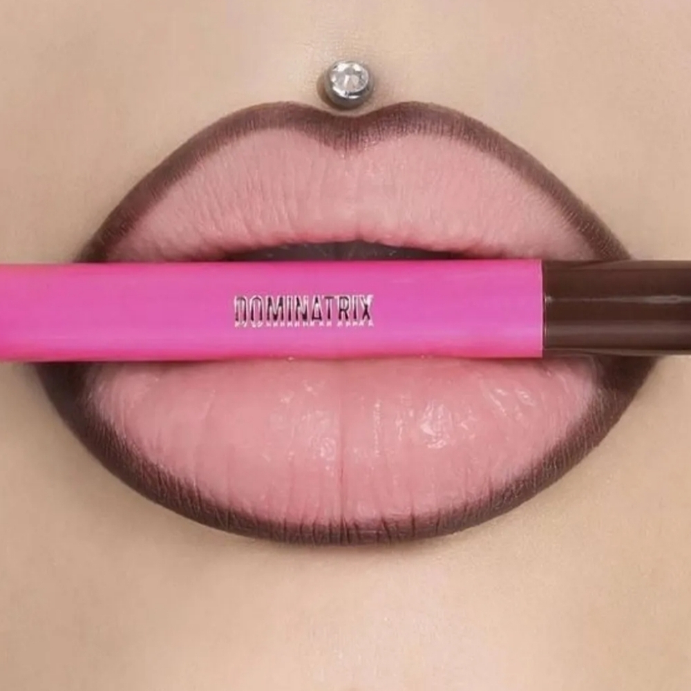NIB Jeffree Star "Dominatrix" Velour Lip Liner